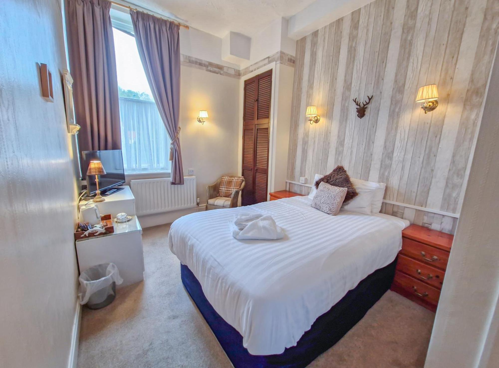 Wharton Arms Hotel Skelton  ภายนอก รูปภาพ